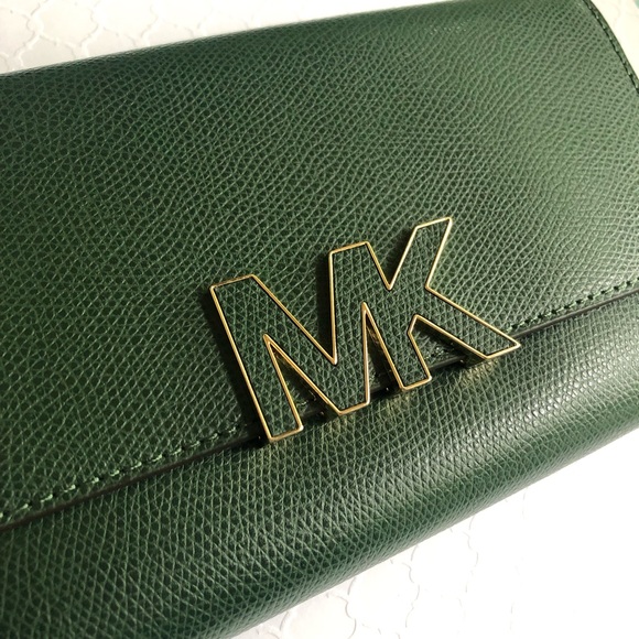 Michael Kors Handbags - Michael Kors XLarge Green Florence Leather Wallet